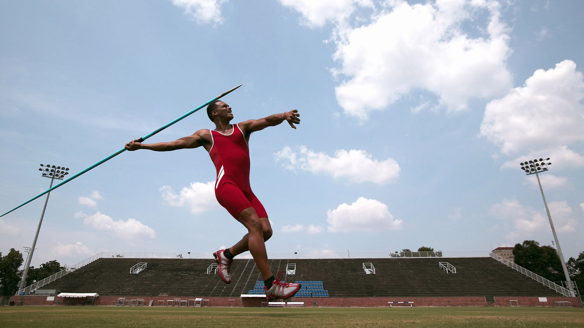 亚洲跳远新星闪耀国际赛场 创个人最佳成绩夺金